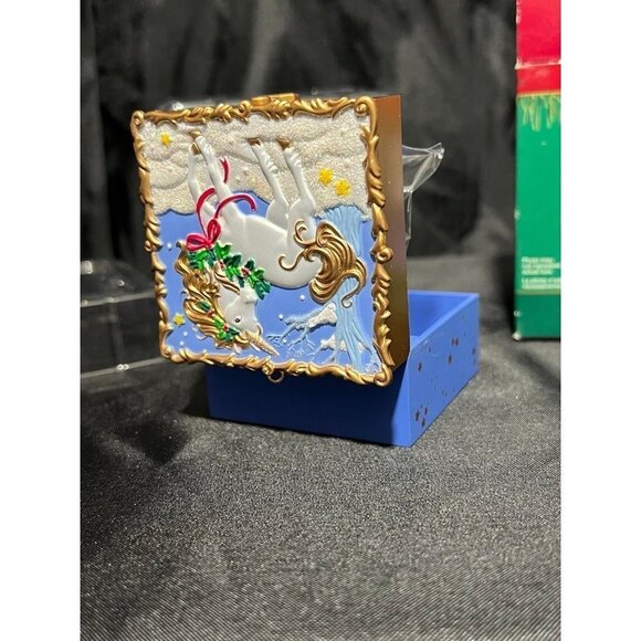 Vintage Carlton Cards “Daughter” Unicorn Heirloom Trinket Box - Picture 7 of 9